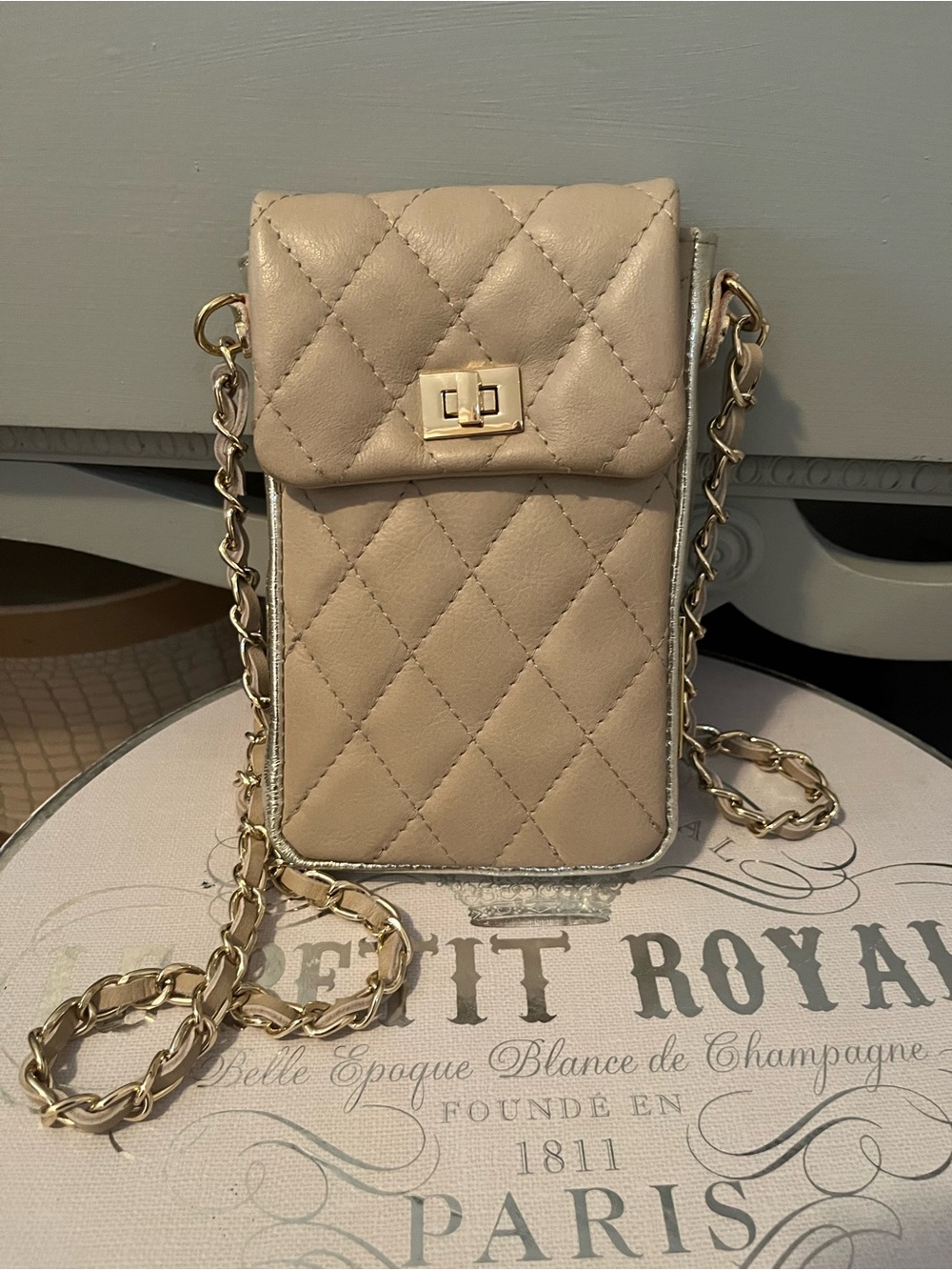 RON WHITE Beige Quilted Mini Crossbody Phone Bag with Gold Chain Strap